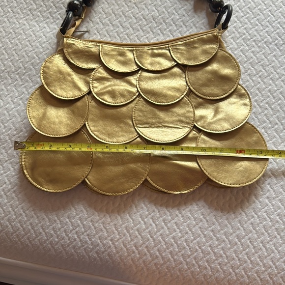 Retro Gold purse - Picture 2 of 6